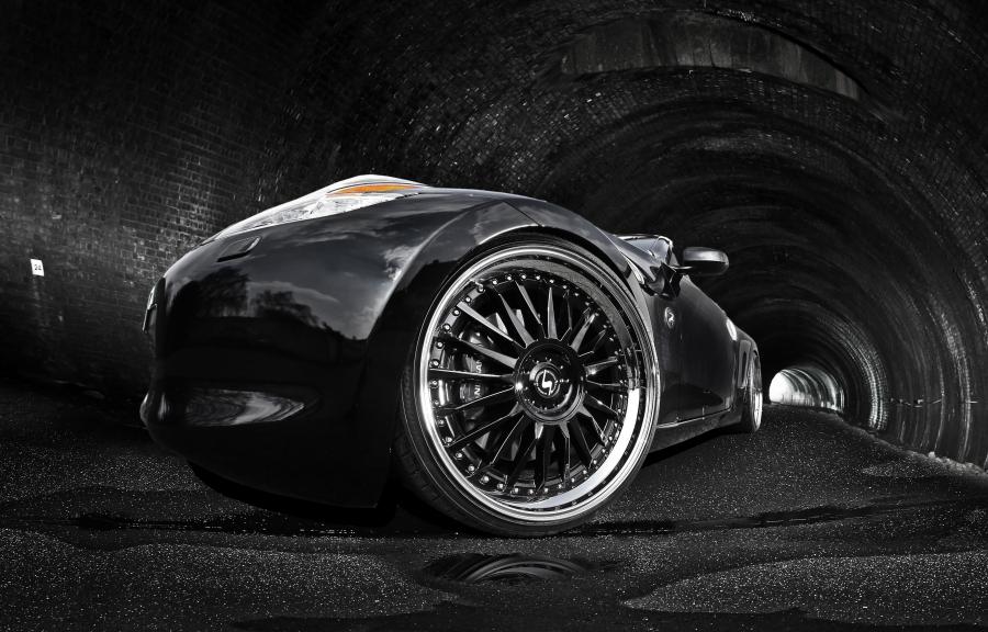  Nissan 370Z Roadster by PFA Creativ 2011 года  (фото 2 из 5)